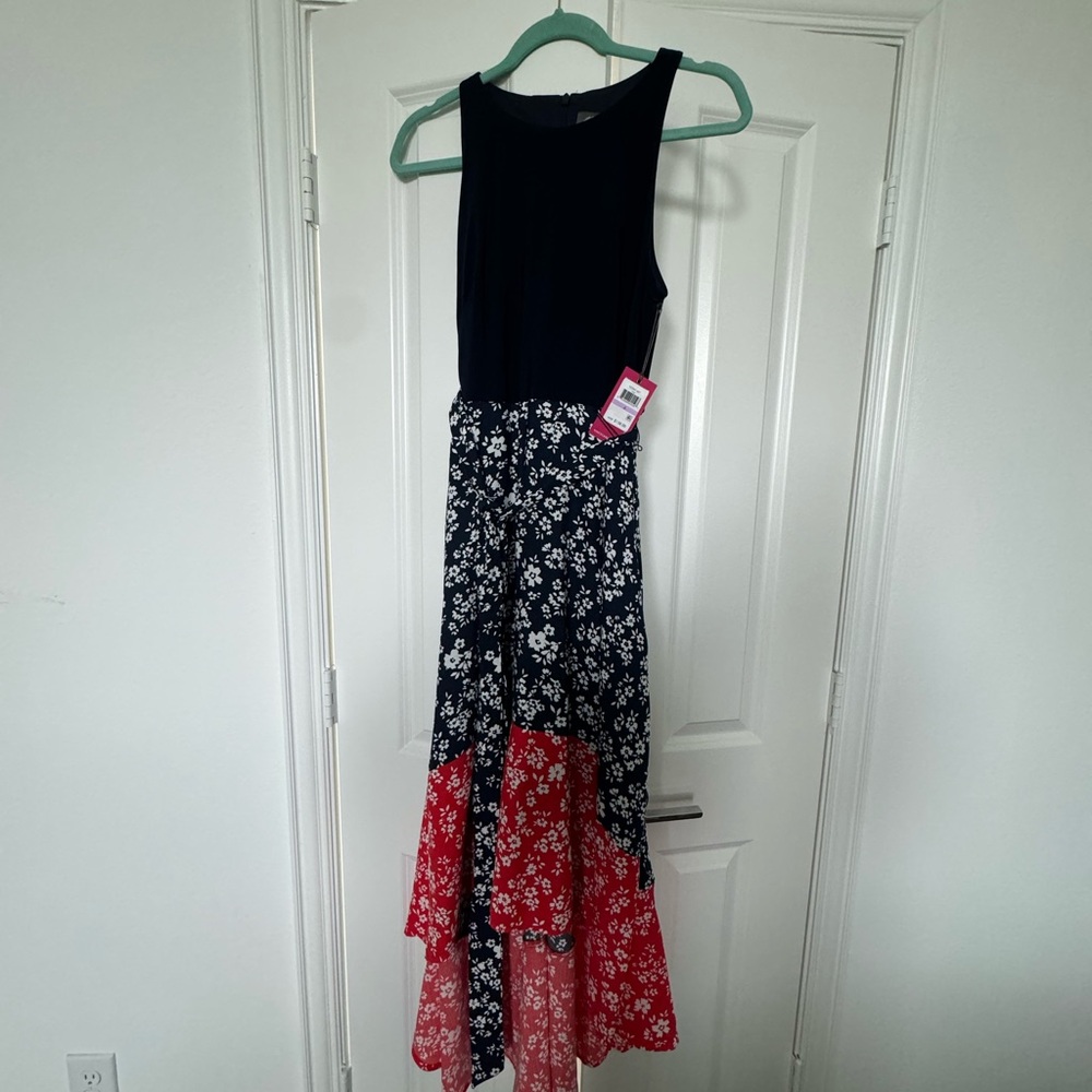 Vince Camuto NWT High Low Hem Navy Red-Orange & White Size 6 - Picture 2 of 4